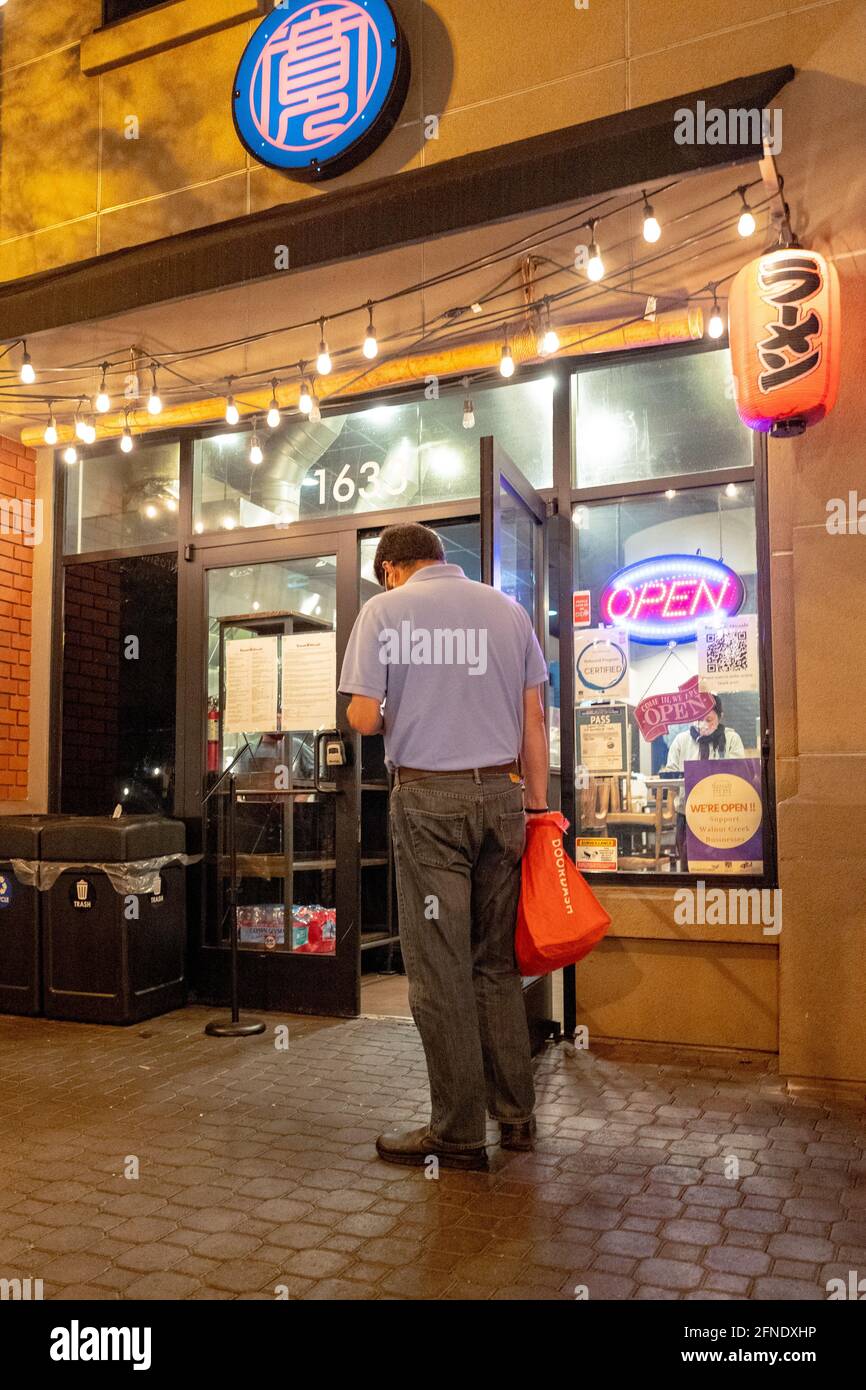 Ramen hiroshi hires stock photography and images Alamy