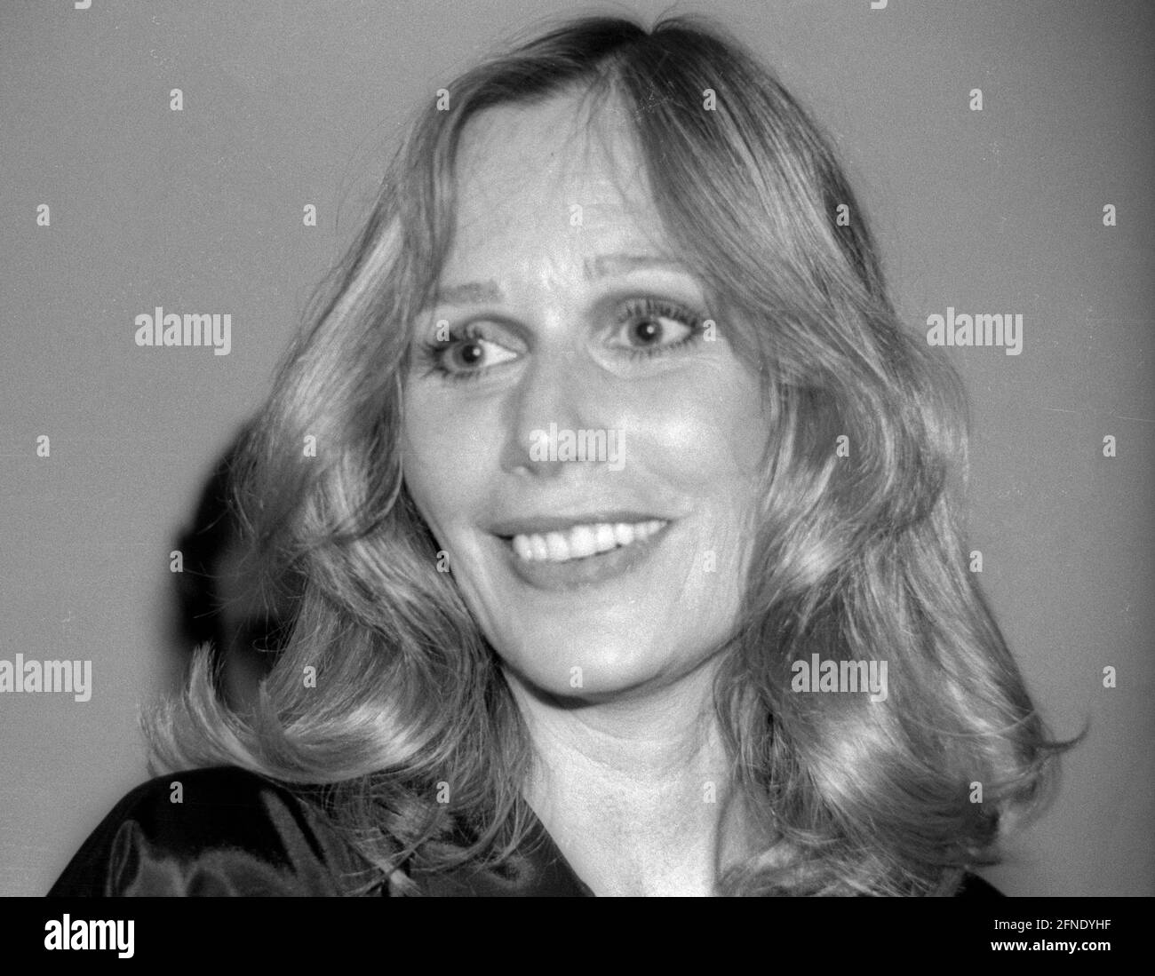 Sally kellerman actress Black and White Stock Photos & Images Alamy