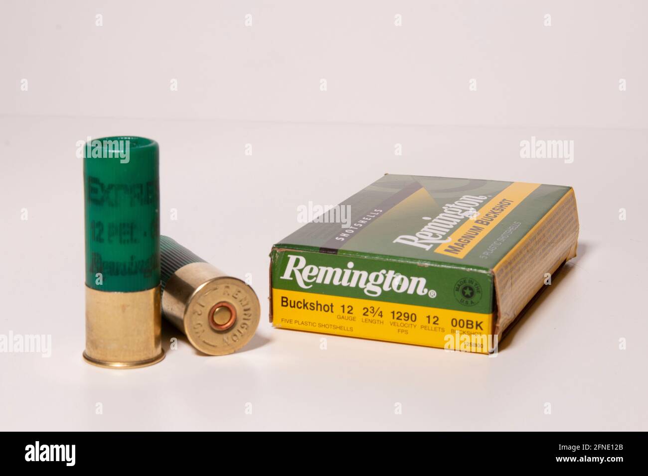 Remington 12 gauge magnum shotgun ammo Stock Photo Alamy