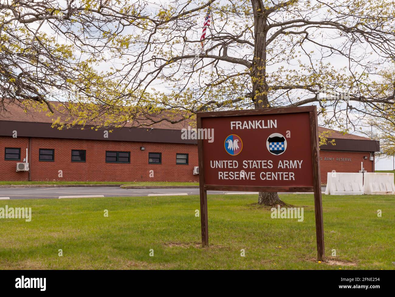 The Franklin United States Army Reserve Center sign and building in Franklin, Pennsylvania, USA Stock Photo
