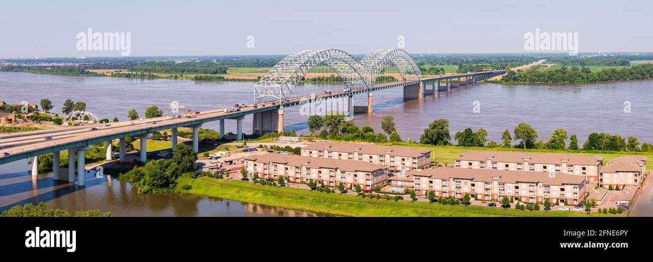 Panoramic of I-40 Hernando de Soto bridge from Memphis, Tennessee to West Memphis, Arkansas over the Mississippi River. Stock Photo