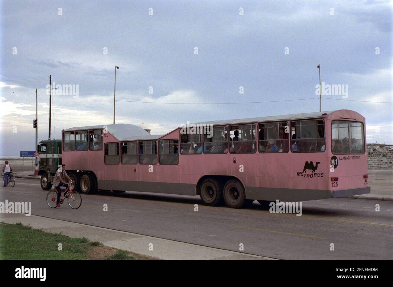 Automated bus routes hi-res stock photography and images - Alamy