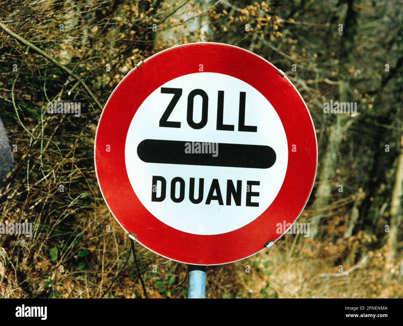 Traffic sign at the GermanFrench border Zoll Douane. [automated