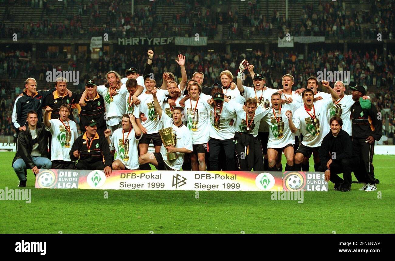 DFB Cup Final: SV Werder Bremen-FC Bayern Muenchen 5:4 n.E. The Werder
