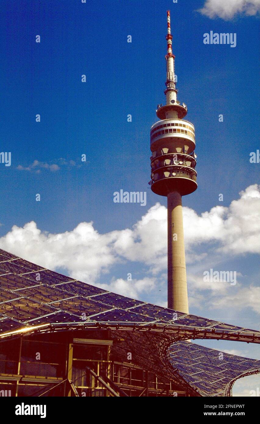Olympic tower with olympic tent roof hi-res stock photography and ...