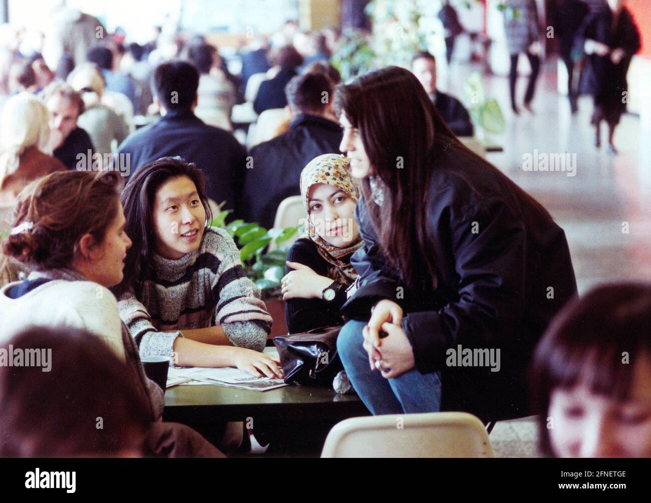 Foreign students in the cafeteria of the Ruhr University in Bochum. [automated translation] Stock Photo