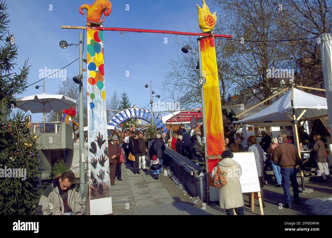 Christmas market at the Münchner Freiheit in Munich (1999). [automated translation] Stock Photo