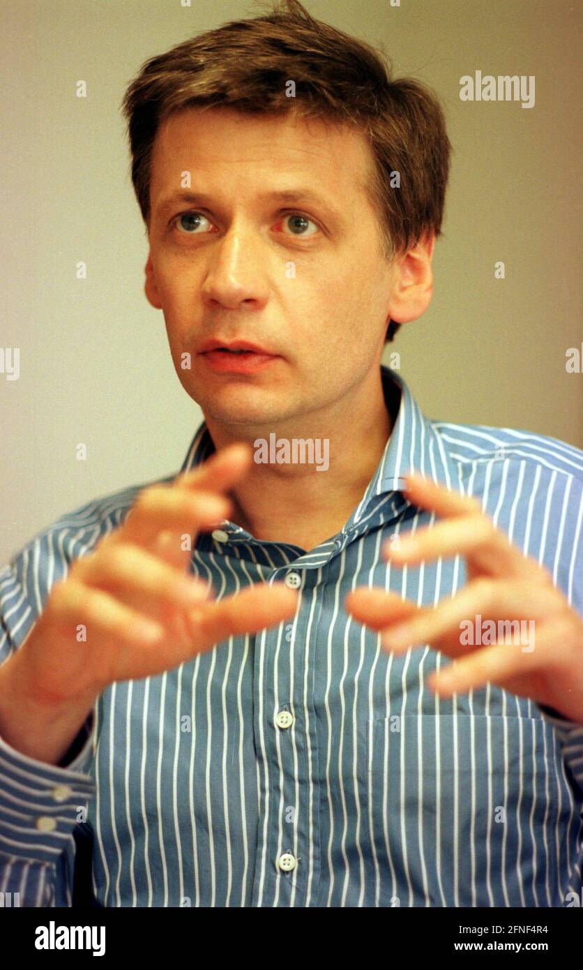 Günther Jauch (born 1956), German television journalist and television