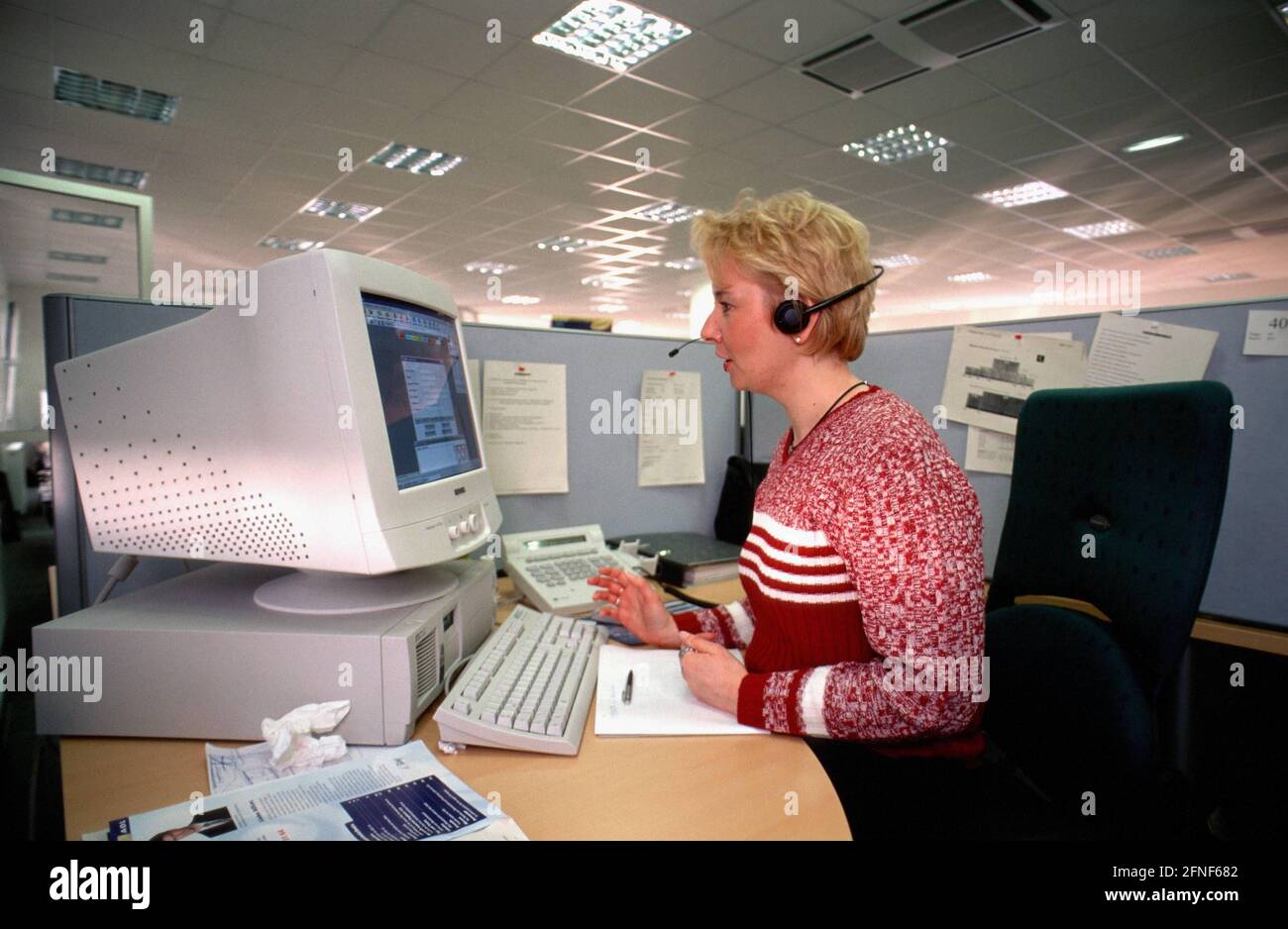 AOL BERTELSMANN ONLINE visual data 8