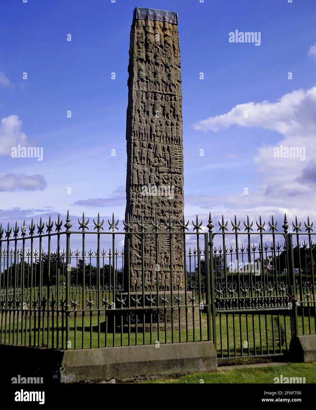 Sueno's Stone near Forres in Scotland with relief scenes from Pictish-Early Christian times (9th-11th century). [automated translation] Stock Photo