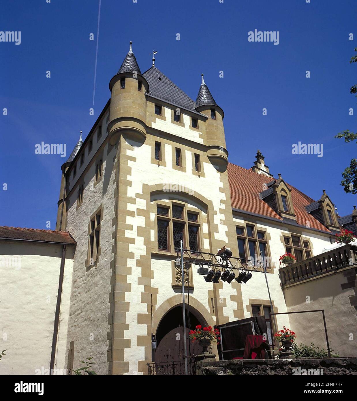 The ancestral castle of the knight Götz von Berlichingen, the core of which was built in the 15th and 16th centuries. [automated translation] Stock Photo