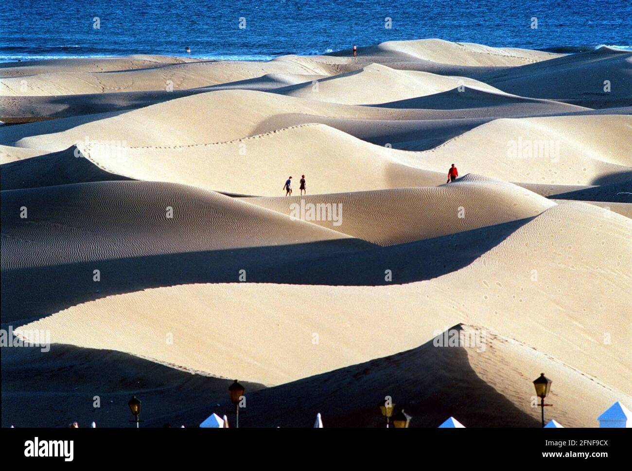 GRAN CANARIA-CANARIAN ISLANDS Sand dunes like in the Sahara: The dunes of MASPALOMAS. [automated translation] Stock Photo