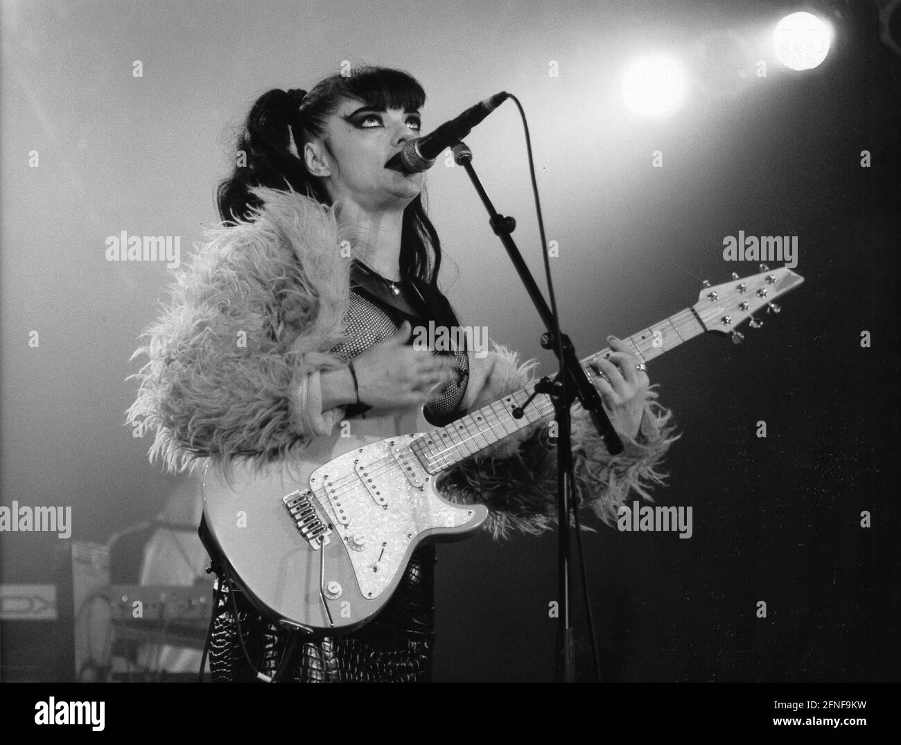 02 07 1996 hires stock photography and images Alamy