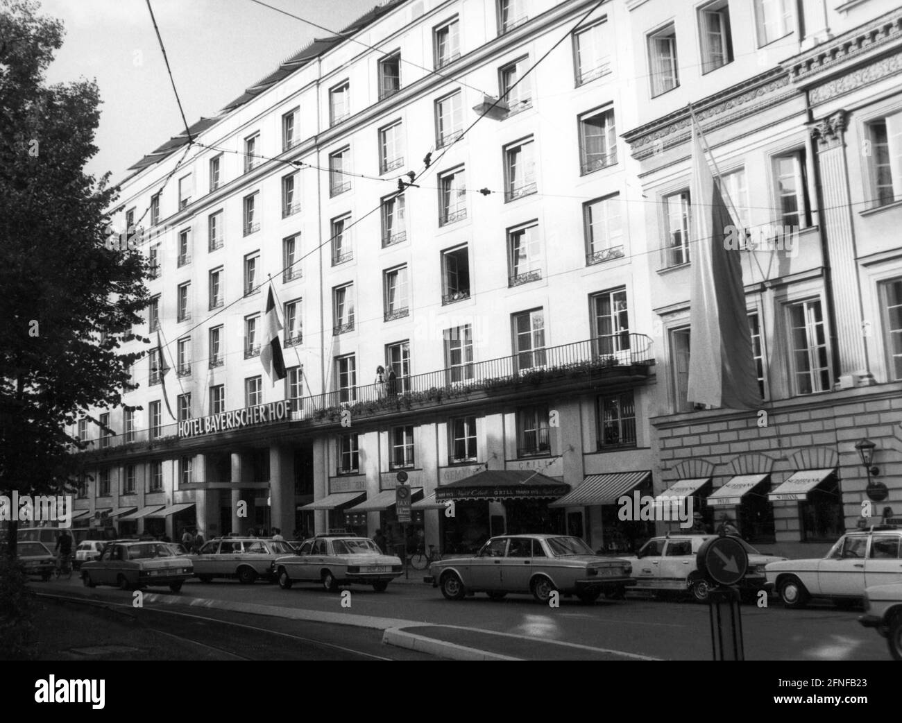 View of the Hotel Bayerischer Hof in Munich. Undated photograph. [automated translation] Stock Photo
