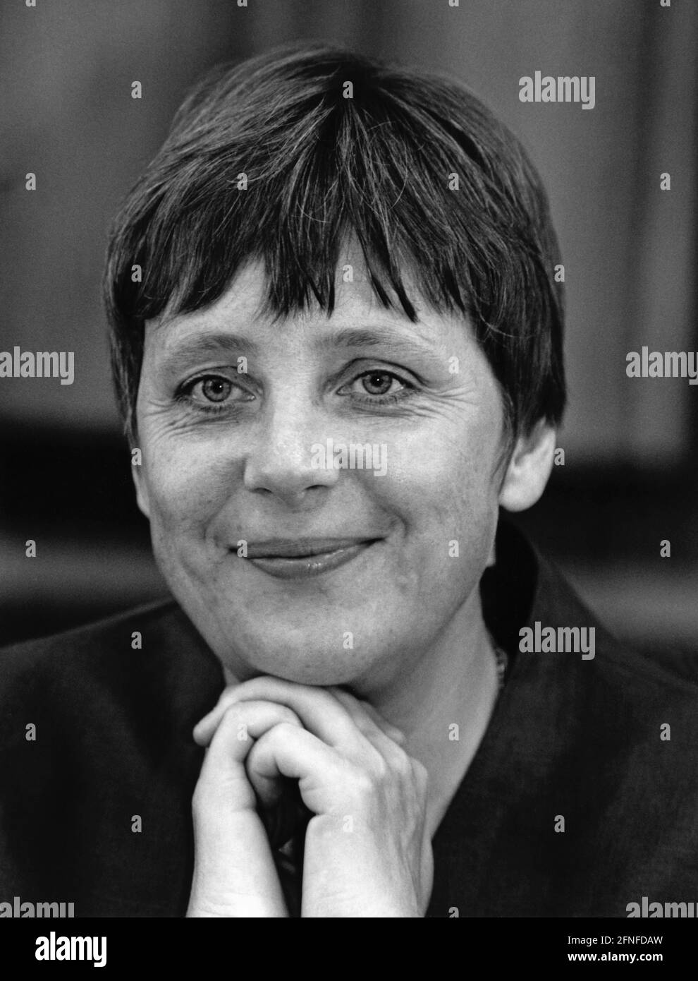 Angela merkel hands Black and White Stock Photos & Images Alamy