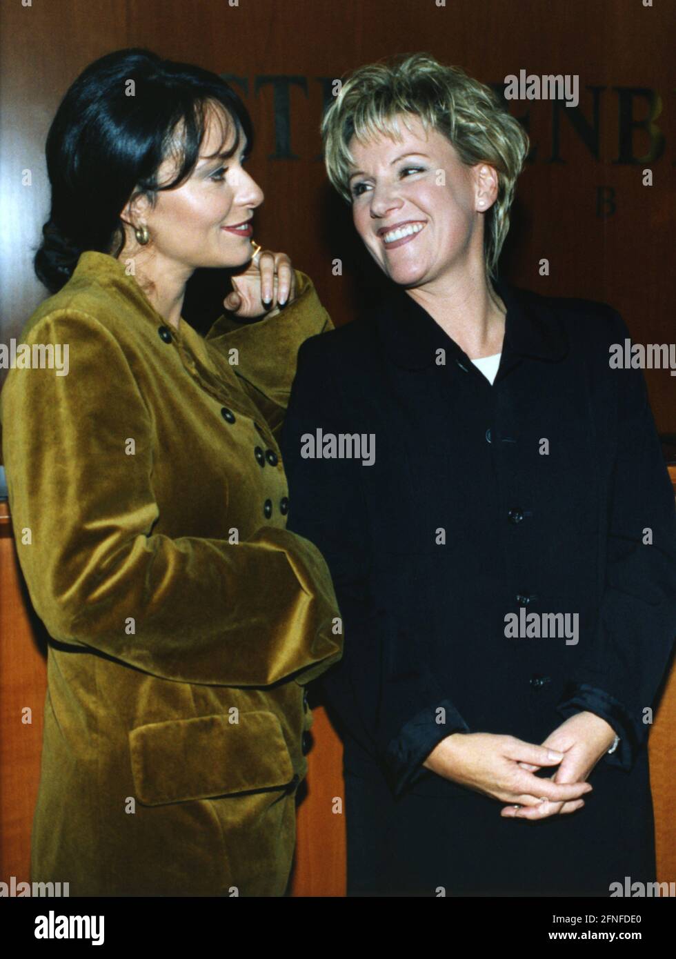 Actress Mariele Millowitsch and Tamara Rohloff at the premiere of the pilot of the TV series ...