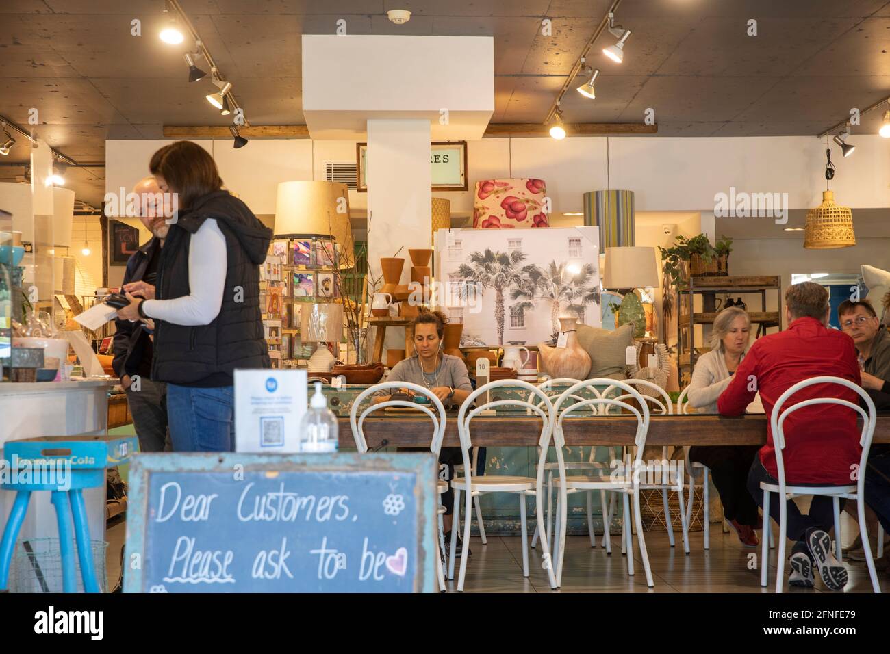 Australian coffee shop cafe and restaurant that sells homeware products