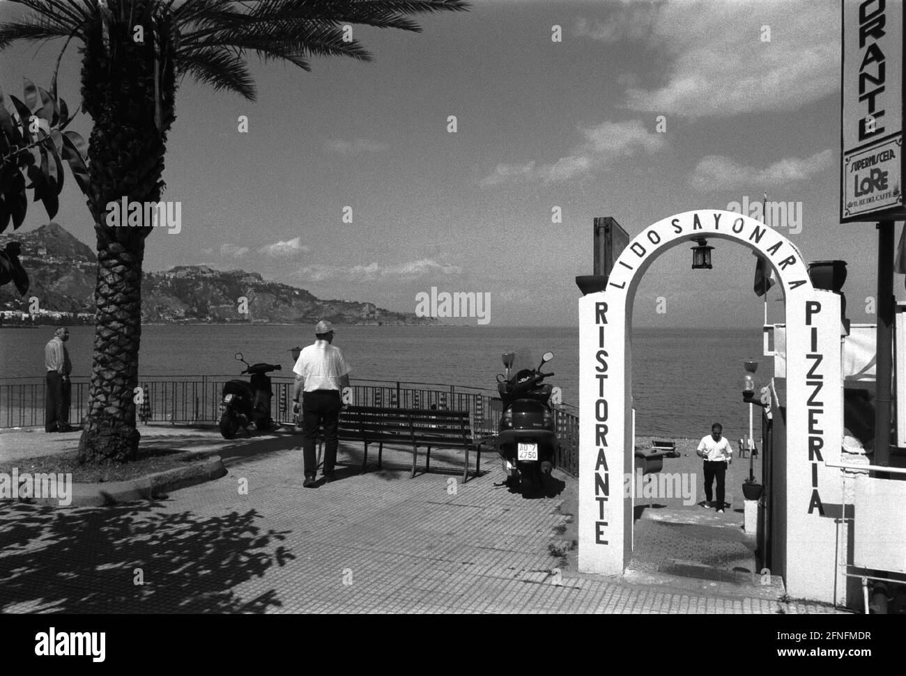 Restaurant on the promenade at the beach of Giardini Naxos, Italy, Sicily, 26.05.1999, [automated translation] Stock Photo