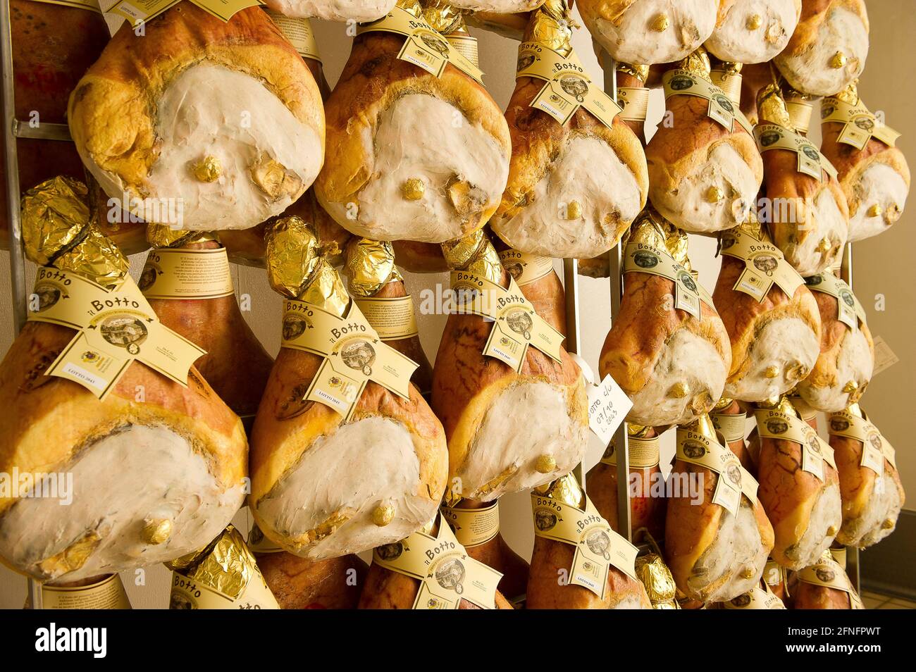 Europe, Italy, Bergamo. IBS sausage factory in Azzano S. Paul produces hams  Ca del Botto in the Ardesio factory in Val Seriana. The seasoning is flavo  Stock Photo - Alamy, image size:1300x954