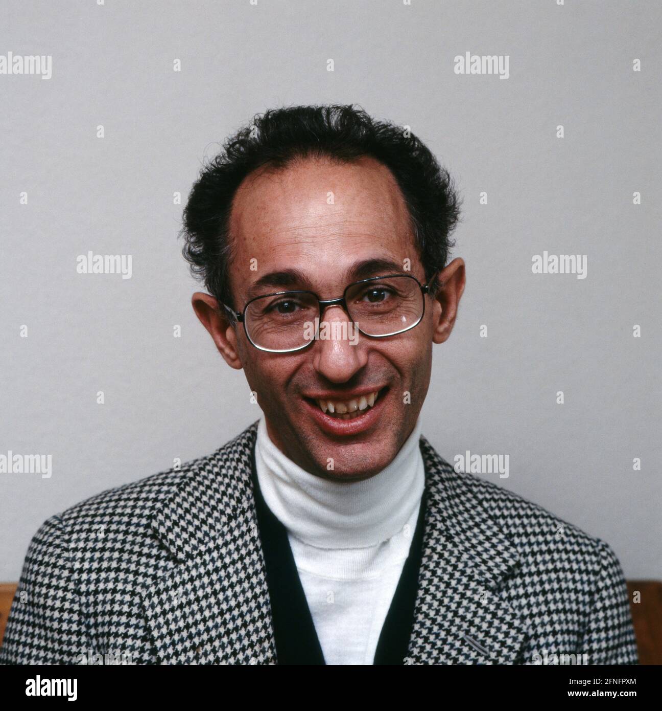 Claudio Scimone, italienischer Dirigent, Portrait circa 1979. Claudio