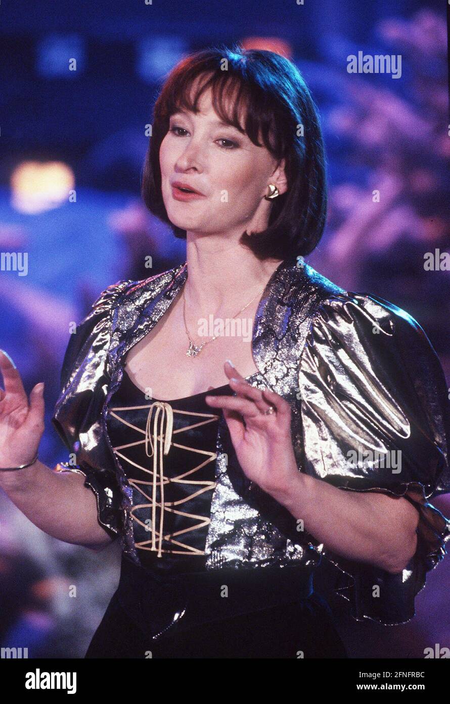 Gaby Albrecht, deutsche Volksmusik Sängerin, bei einem TVAuftritt circa 1998. Gaby Albrecht