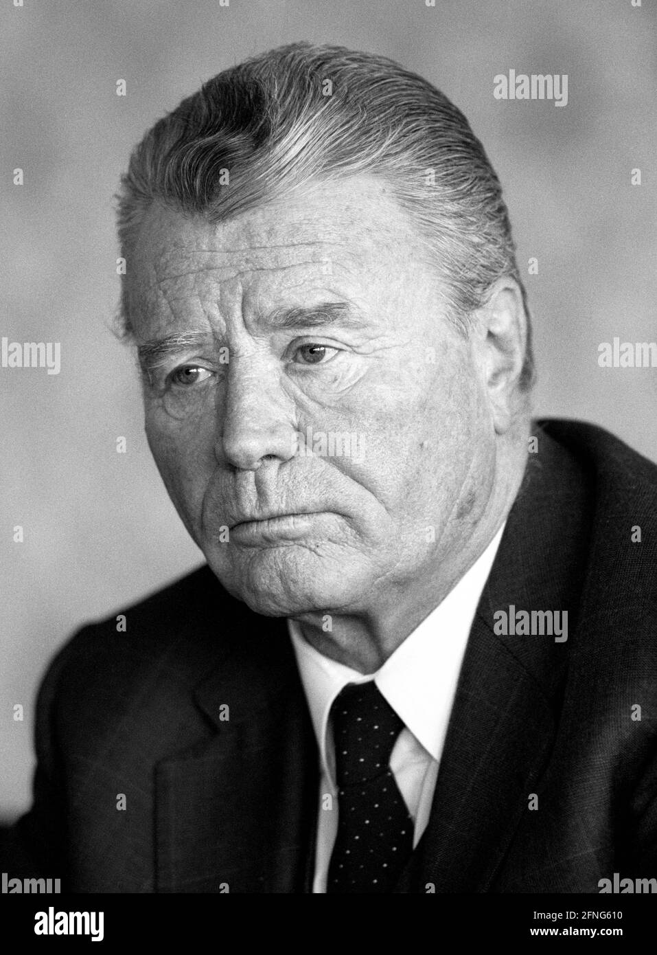 Walter SEIPP , Chairman of the Board of Managing Directors of Commerzbank AG , March 1989 [automated translation] Stock Photo