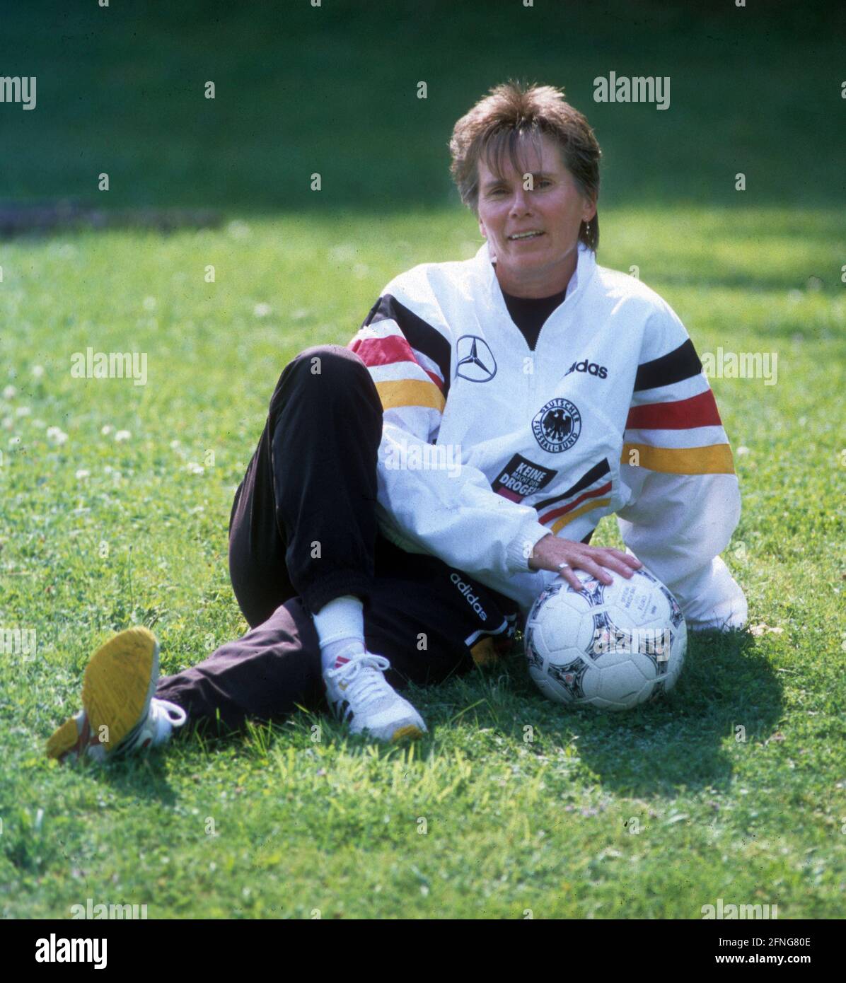National coach Tina Theune-Meyer (DFB) in July 1997. [automated translation] Stock Photo