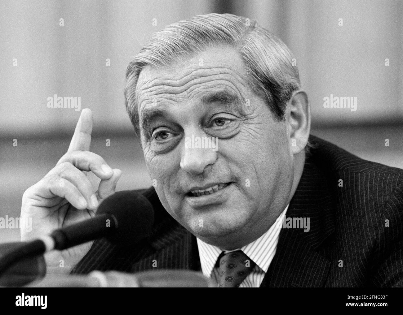 Karl Otto POEHL , President of Deutsche Bundesbank , February 1990 [automated translation] Stock Photo