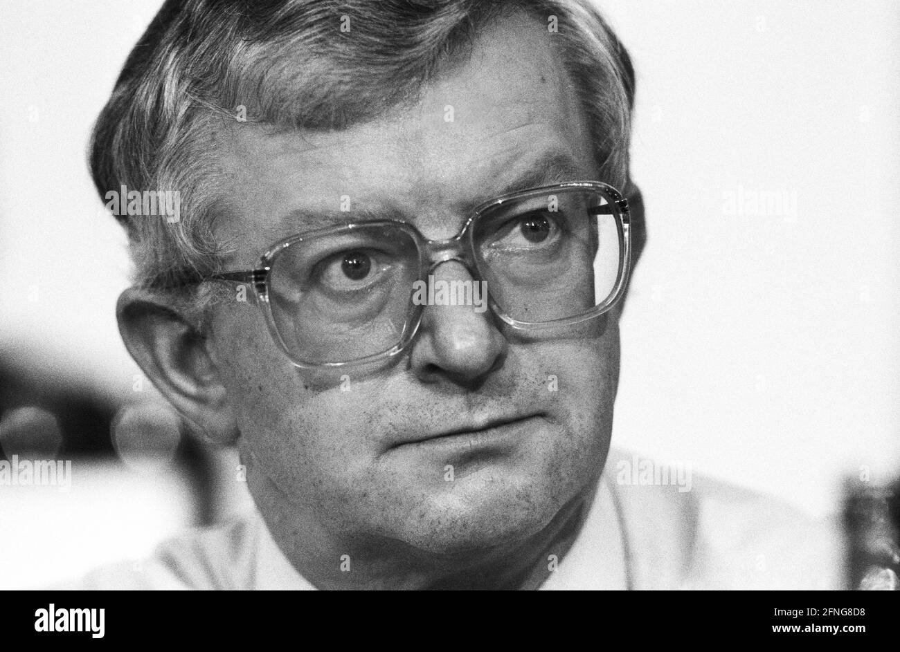 Germany, Hanover, 13.10.1989. Archive No: 09-55-09 CDU state party conference Lower Saxony Photo: Rudorf Seiters [automated translation] Stock Photo