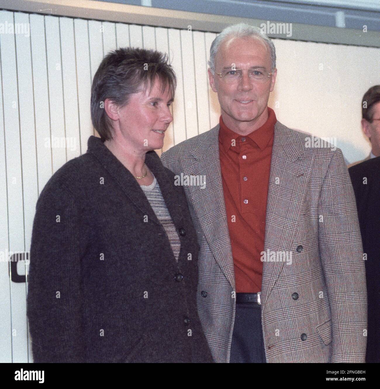 DFB press conference women's football 06.03.1999. Franz Beckenbauer and Tina Theune-Meyer. [automated translation] Stock Photo
