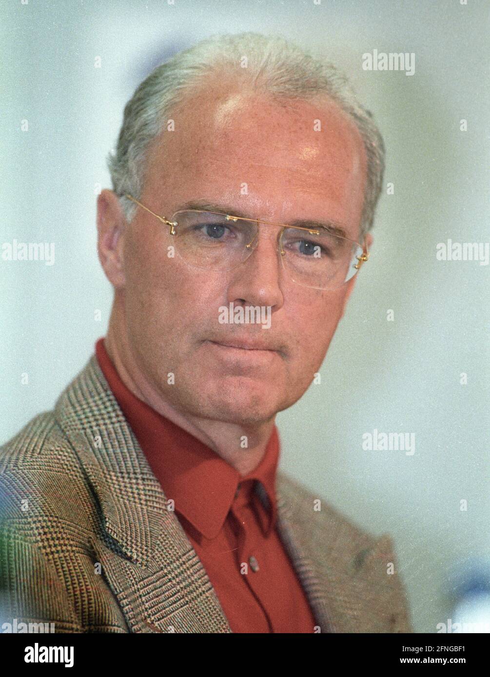 DFB press conference women's football 06.03.1999. Franz Beckenbauer portrait. [automated translation] Stock Photo