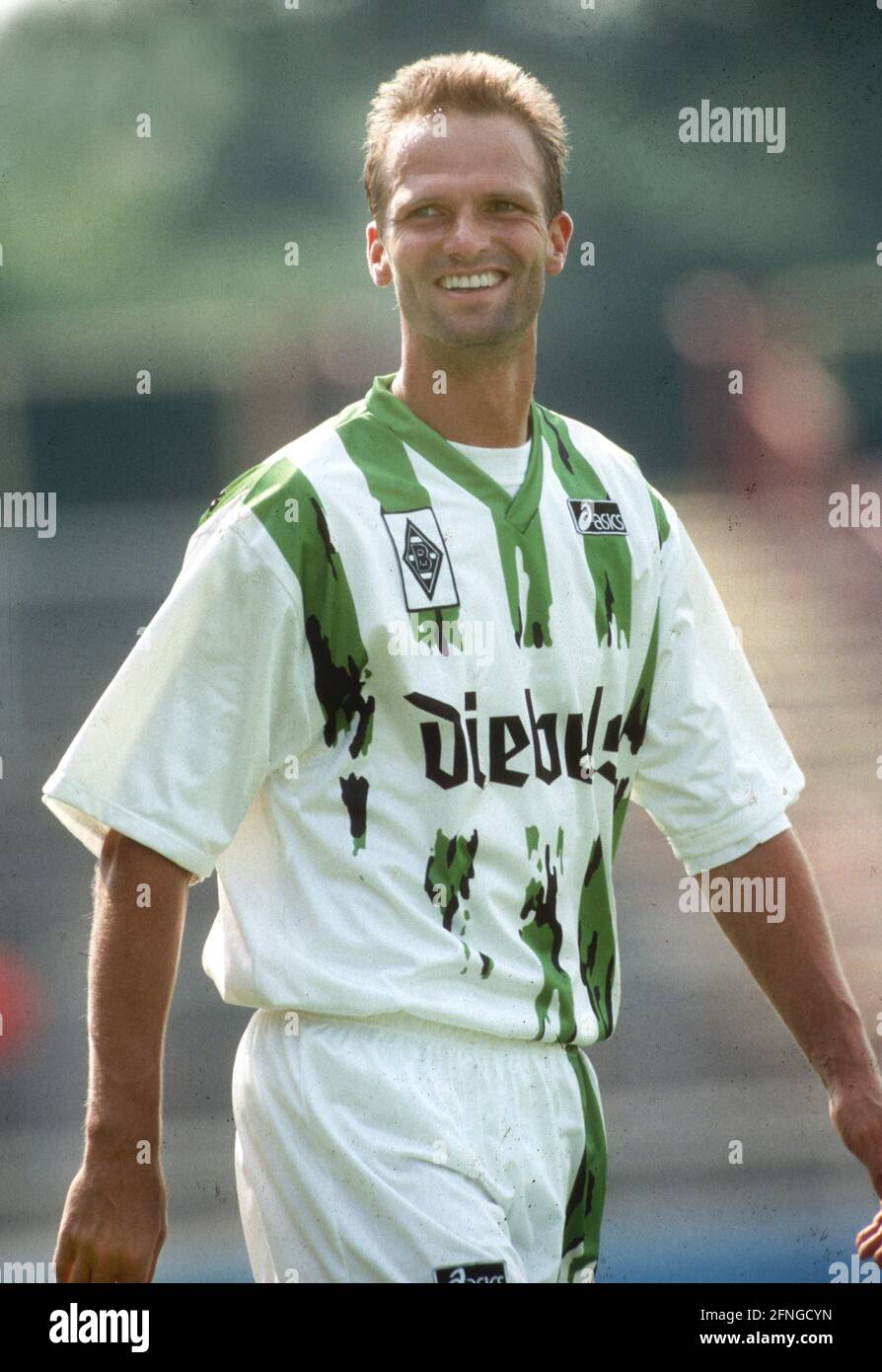 Holger Fach / Borussia Mönchengladbach / half figure / 27.08.1994 (estimated). Only for journalistic use! Only for editorial use ! Copyright only for journalistic use ! Only for editorial use! [automated translation] Stock Photo