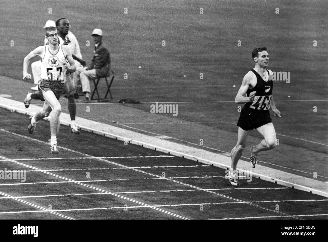 Summer Olympics in Tokyo 1964. athletics: Peter Snell (New Zealand) at the finish 800m Behind: William Crothers (Canada). Rec. 16.10.1964. [automated translation] Stock Photo