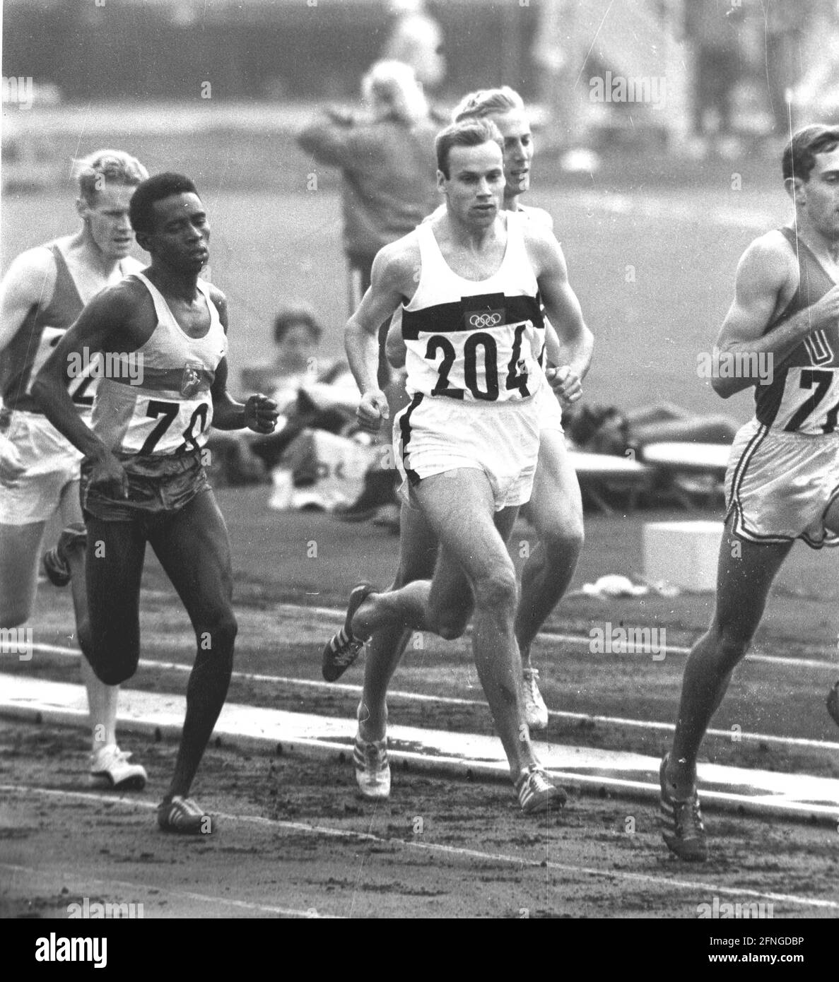 Olympic Summer Games in Tokyo 1964. athletics 14.10.1964 : Manfred Kinder (BRD / No. 204) in action in the runners field copyright for journalistic use only ! Only editorial use ! [automated translation] Stock Photo