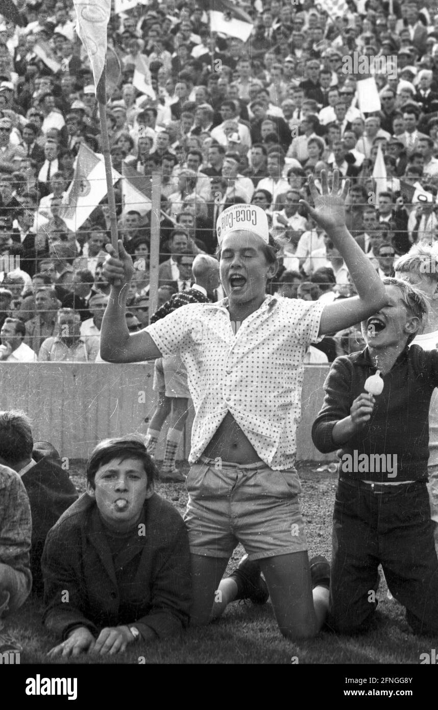 1860 munich 1965 hi-res stock photography and images - Alamy