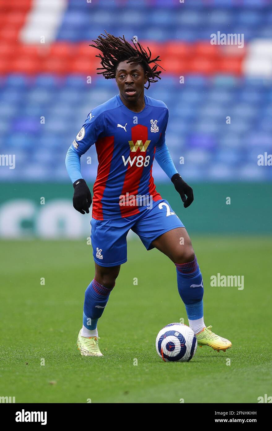 London, England, 16th May 2021. Eberechi Eze of Crystal Palace during the Premier  League match at Selhurst Park, London. Picture credit should read: David  Klein / Sportimage Stock Photo - Alamy