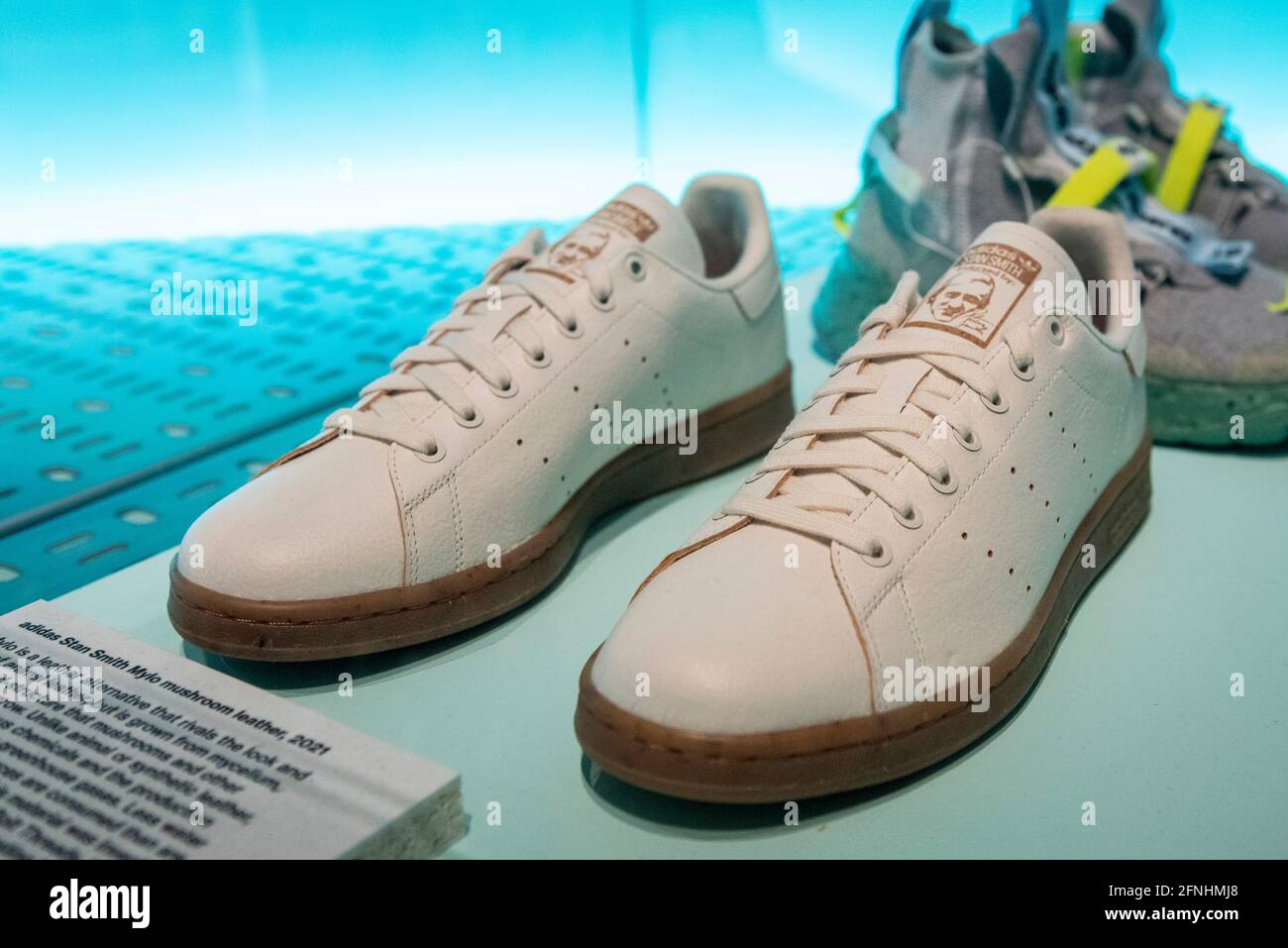 Stan smith sneakers hi-res stock photography and images - Alamy