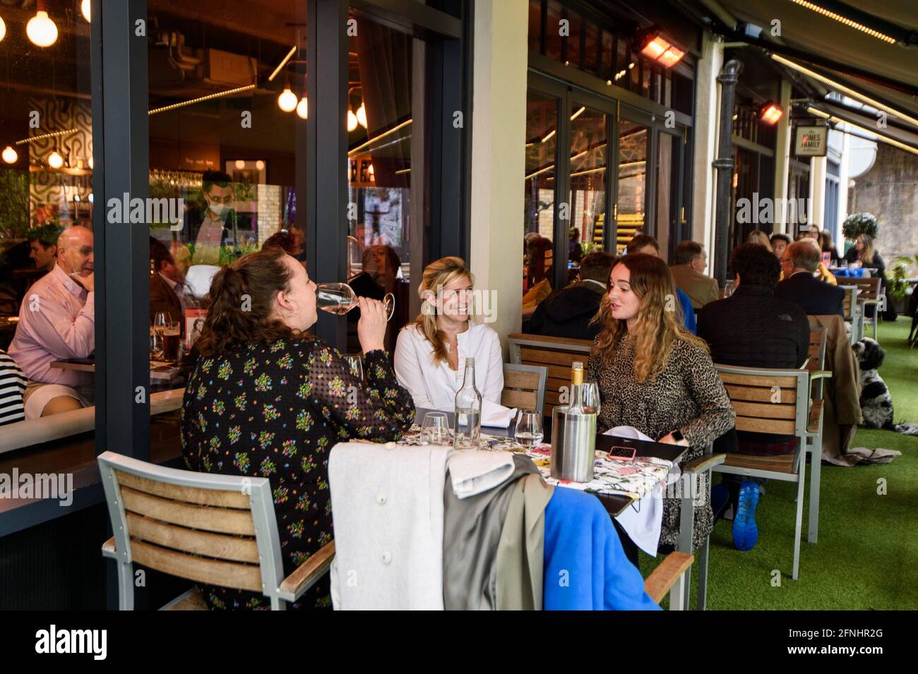 EDITORIAL USE ONLY Merchants at Jones Family Kitchen on Eccleston Yards as the neighbourhood of Belgravia, London, reopens indoor dining to the public today, as lockdown restrictions are eased. Picture date: Monday May 17, 2021. Stock Photo