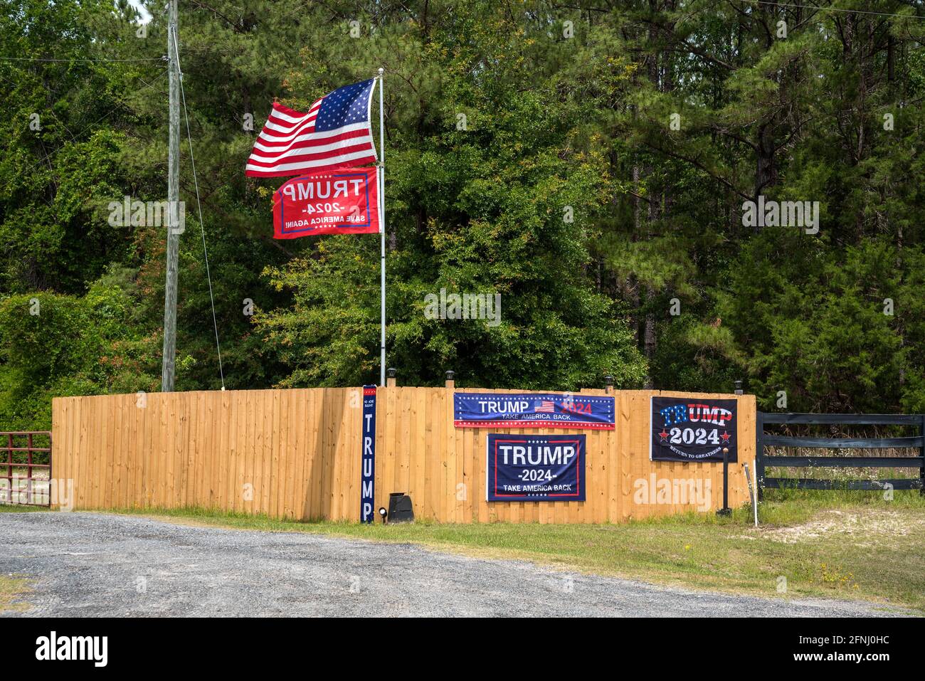 Donald Trump for President, 2024 campaign banners in North Central ...
