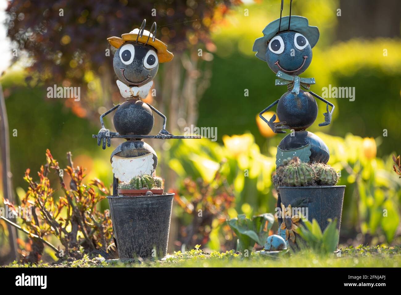 Ants sculpture hires stock photography and images Alamy