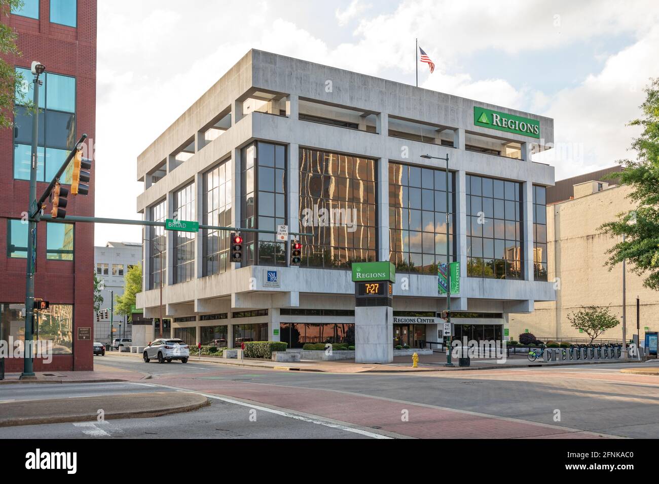 CHATTANOOGA, TN, USA-7 MAY 2021: Regions Bank, at Regions Center on Broad Street. Stock Photo