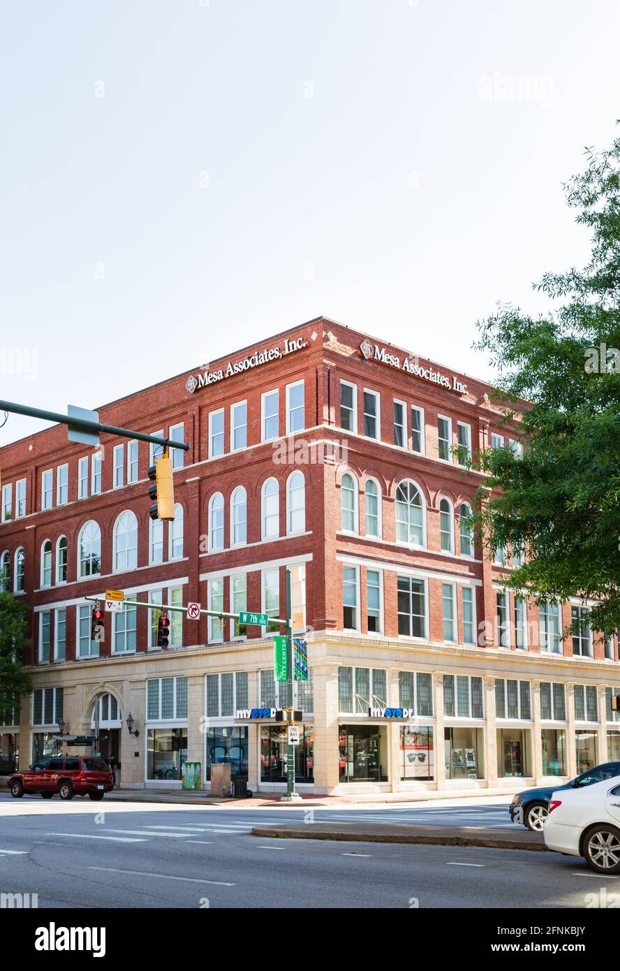 CHATTANOOGA, TN, USA-7 MAY 2021: The Millers Brothers building at Market and 7th, housing Mesa Associates Inc, among othere small businesses. Stock Photo