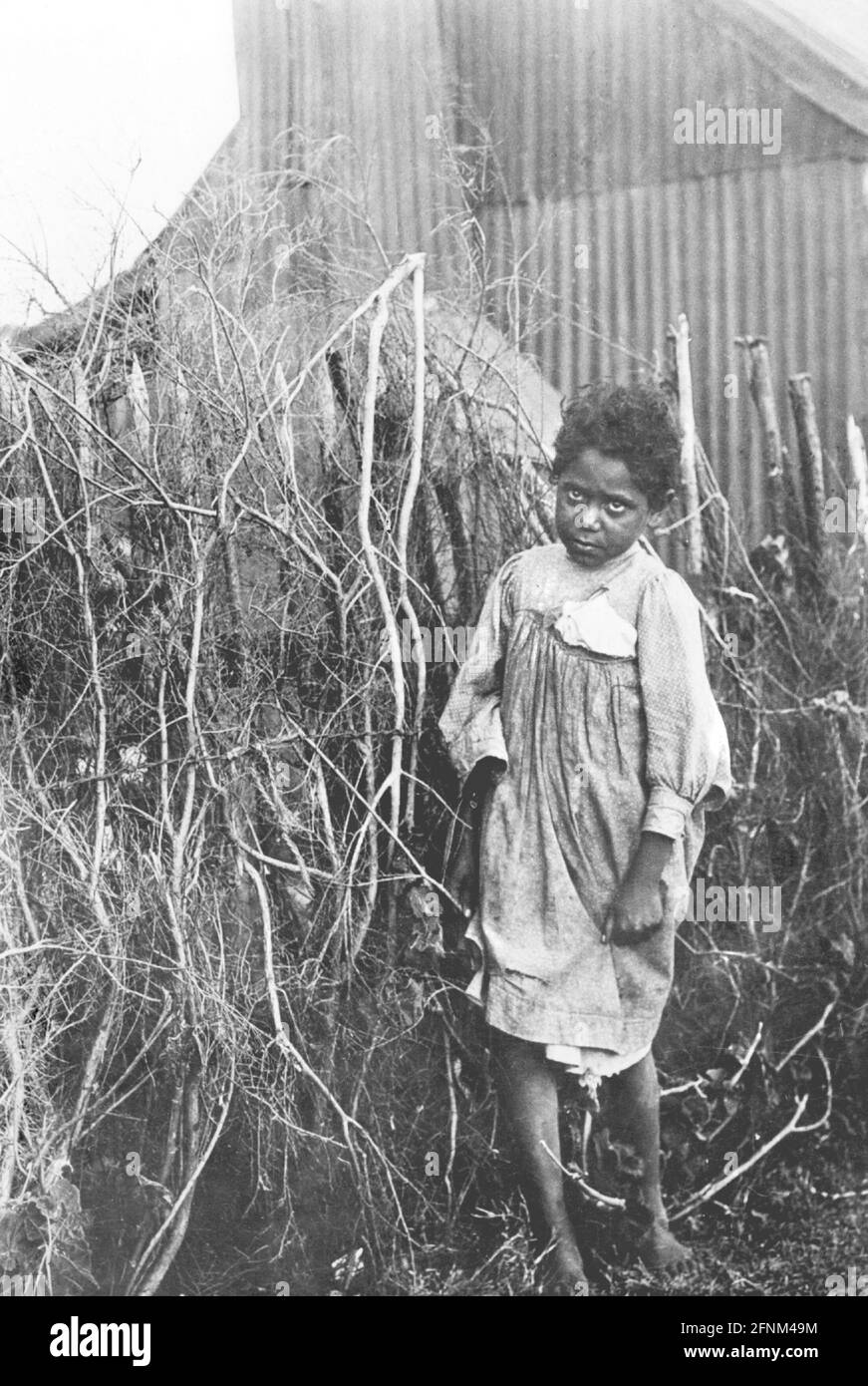geography / travel, Australia, people, Aborigines, little girl, Botany Bay reservation, ADDITIONAL-RIGHTS-CLEARANCE-INFO-NOT-AVAILABLE Stock Photo
