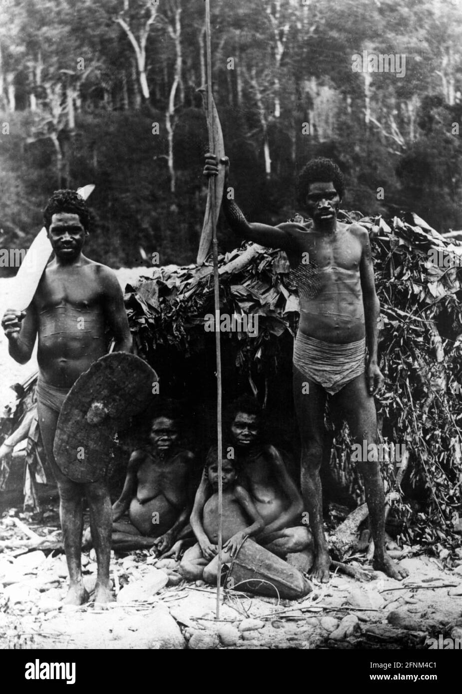 geography / travel, Australia, people, Aborigine, Mulgraves Blacks, family in front of camp, ADDITIONAL-RIGHTS-CLEARANCE-INFO-NOT-AVAILABLE Stock Photo