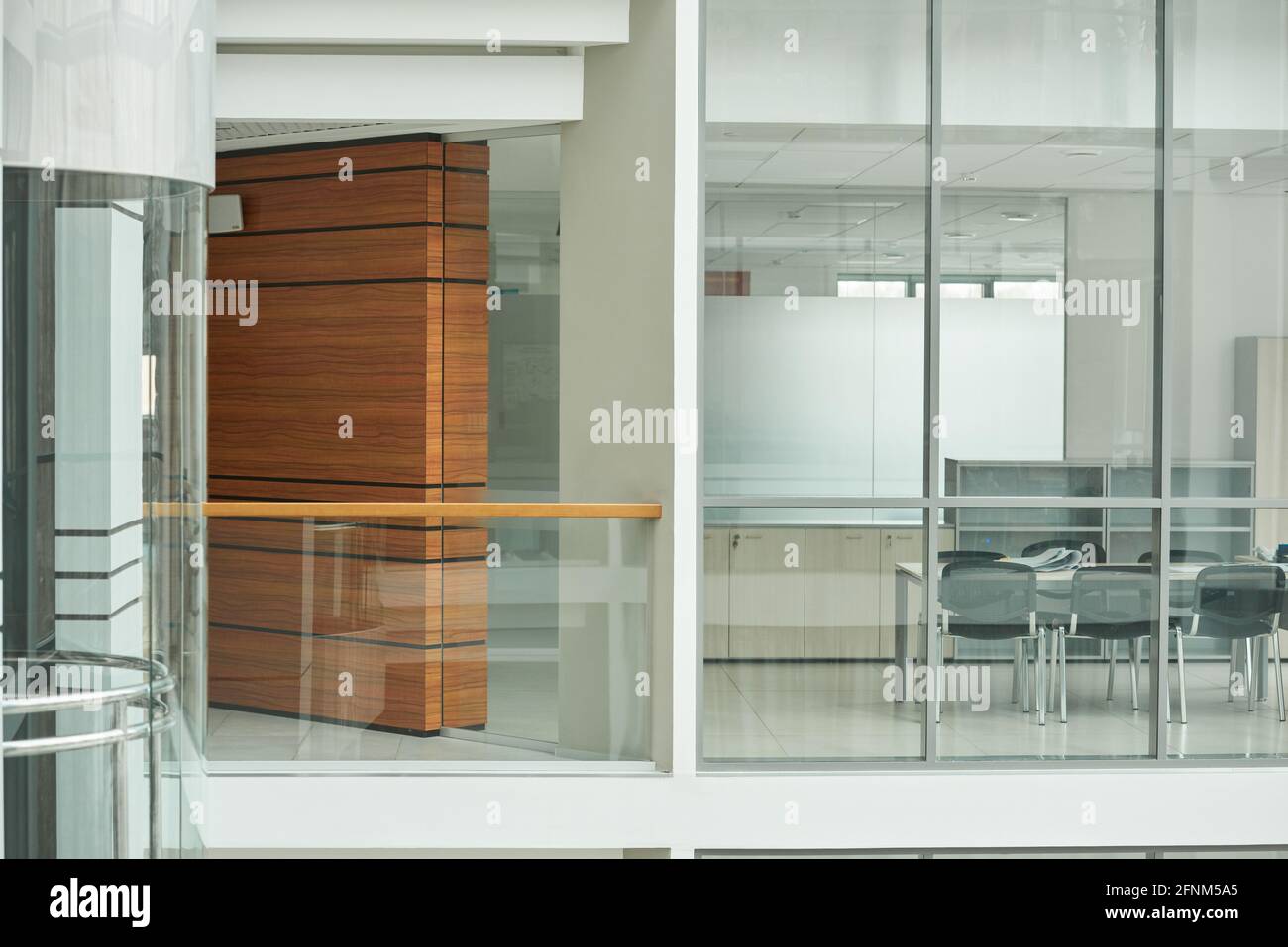 Image of modern office building with glass walls Stock Photo - Alamy