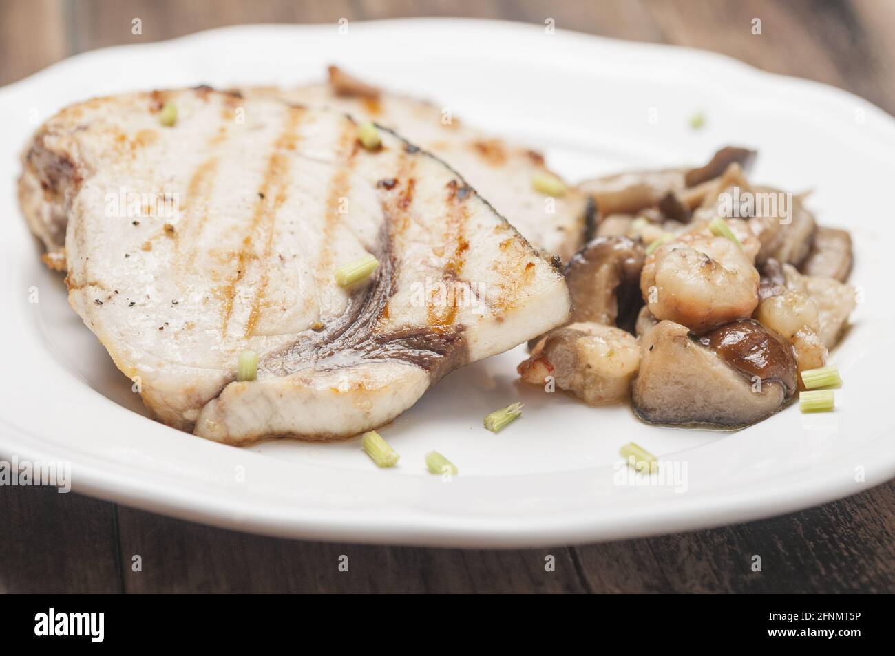 Swordfish fillets hires stock photography and images Alamy