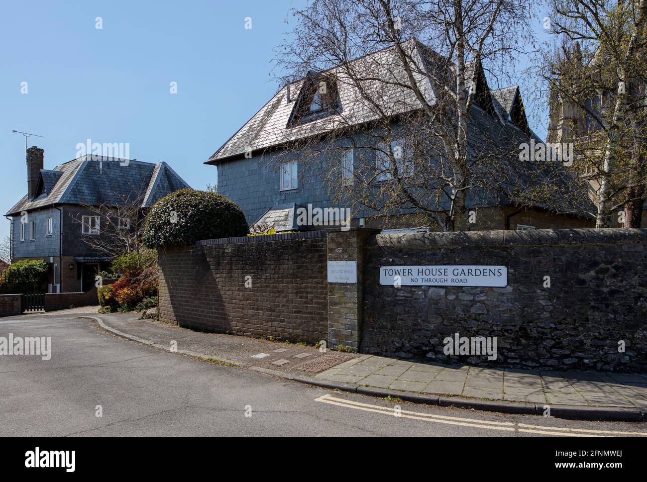 Large, comfortable house near Arundel Castle and opposite Arundel Cathedral, in Tower House