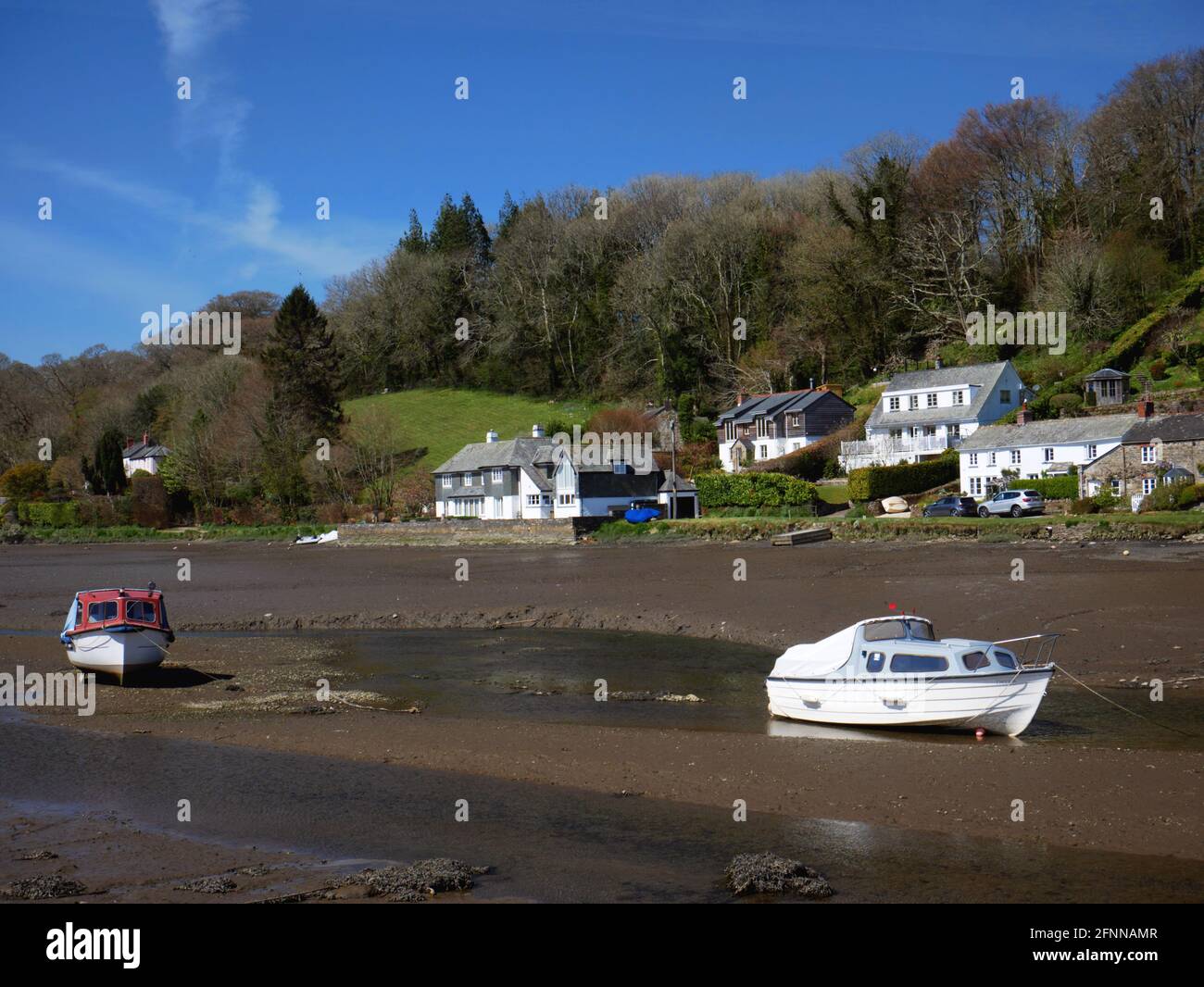 Low tide at Lerryn, on a tributary of the River Fowey, Cornwall. Stock Photo