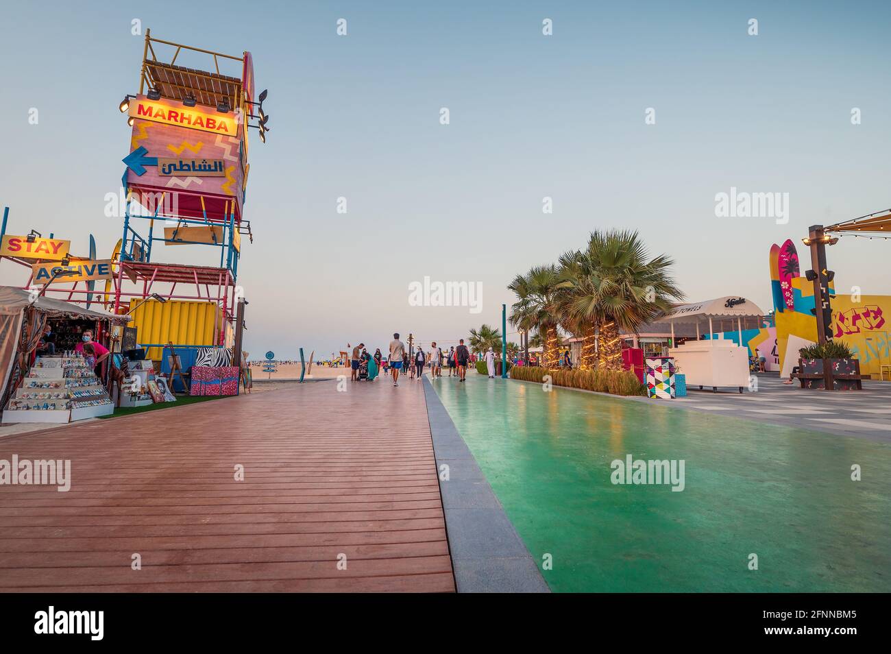570 Beach Dubai Kite Stock Photos - Free & Royalty-Free Stock Photos from  Dreamstime