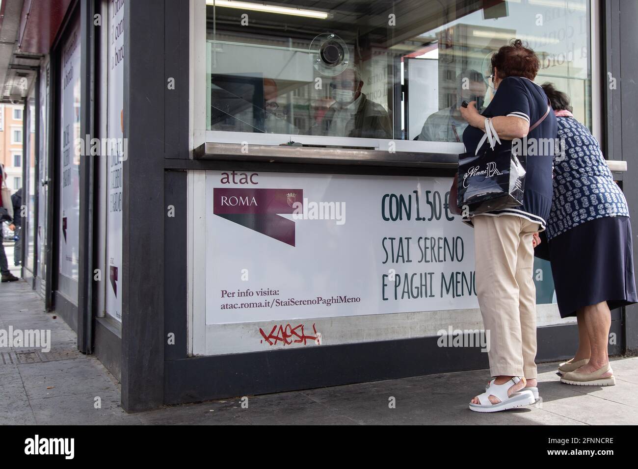 Rome, Italy. 18th May, 2021. People buy tickets at ATAC ticket office in  front of Termini Station in Rome (Photo by Matteo Nardone/Pacific Press)  Credit: Pacific Press Media Production Corp./Alamy Live News